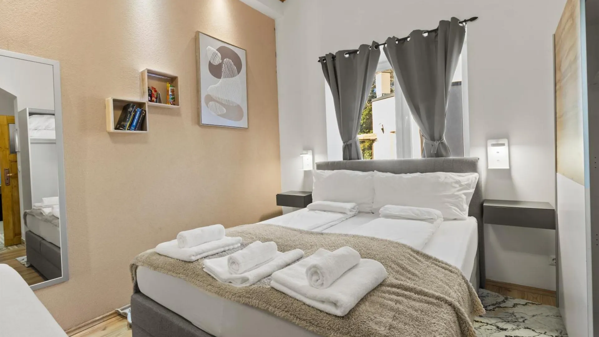 City & Sky Wiens Apartment Mit Flughafennaehe